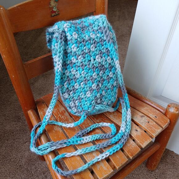 Icelandic Crochet Drawstring Mini Backpack Purse Bag blue grey handmade unlined - Picture 3 of 12